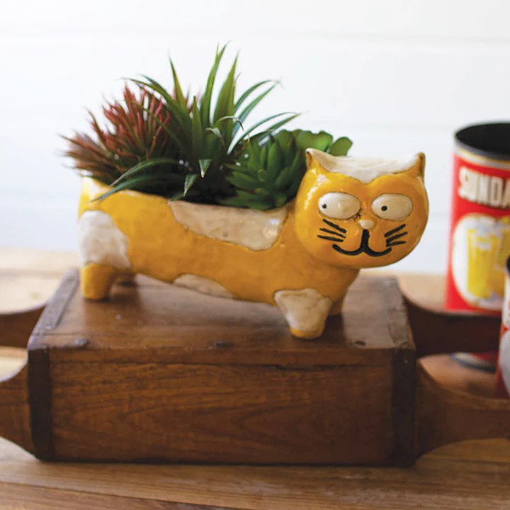 KALA CDV2156K CERAMIC YELLOW AND WHITE CAT PLANTER *