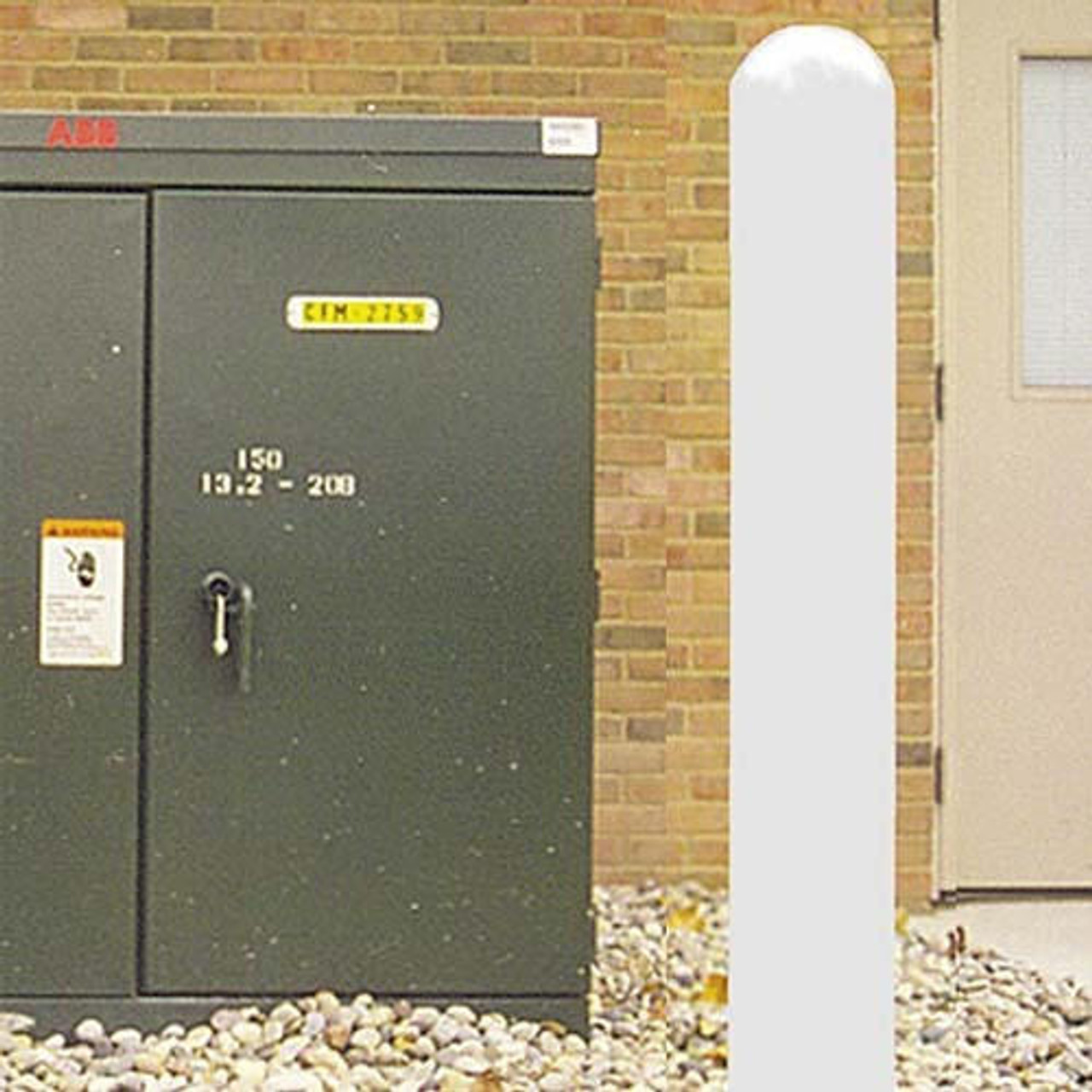 ACCUFORM FMC164YL BUMPER POST SLEEVES POST DIAMETER 6" - 6 5/8", POST LENGTH TO 52"